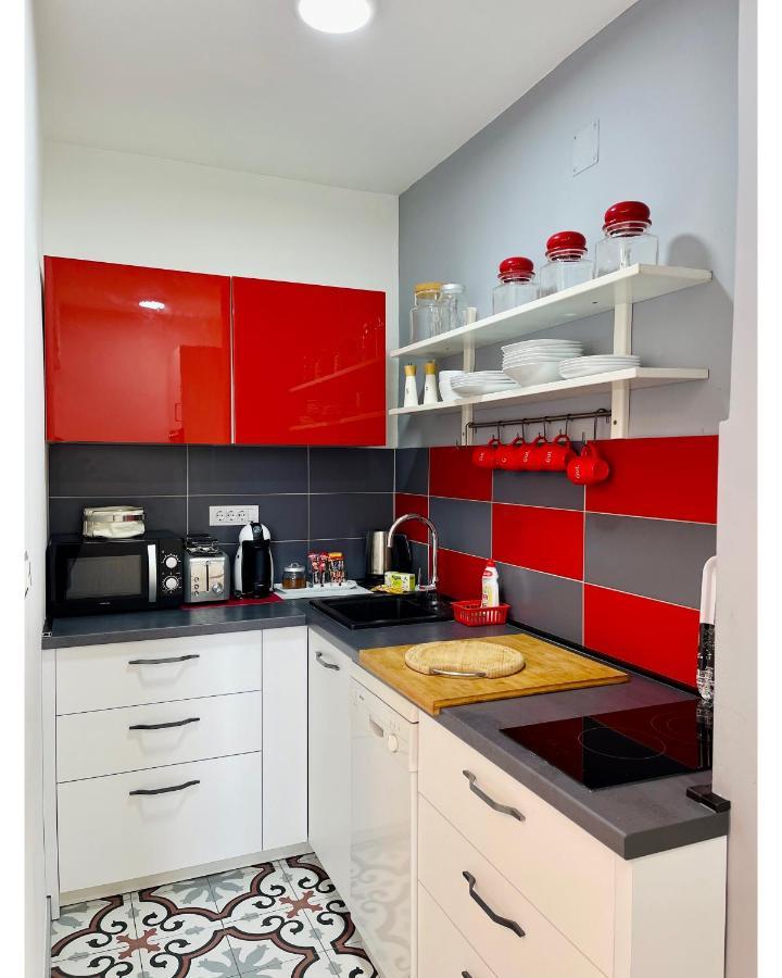 Apartman Jelena Appartement Sremska Mitrovica Buitenkant foto