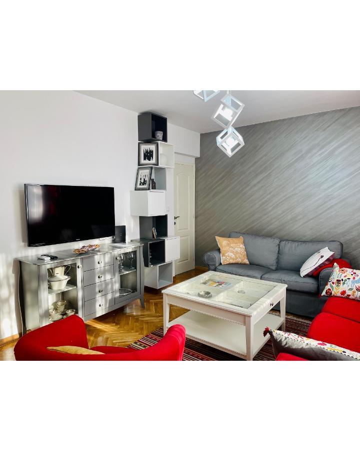 Apartman Jelena Appartement Sremska Mitrovica Buitenkant foto